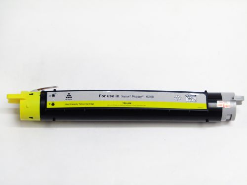 Compatible Xerox 106R00674 Yellow Toner Cartridge